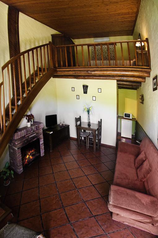 Hotel Galaroza Sierra Εξωτερικό φωτογραφία